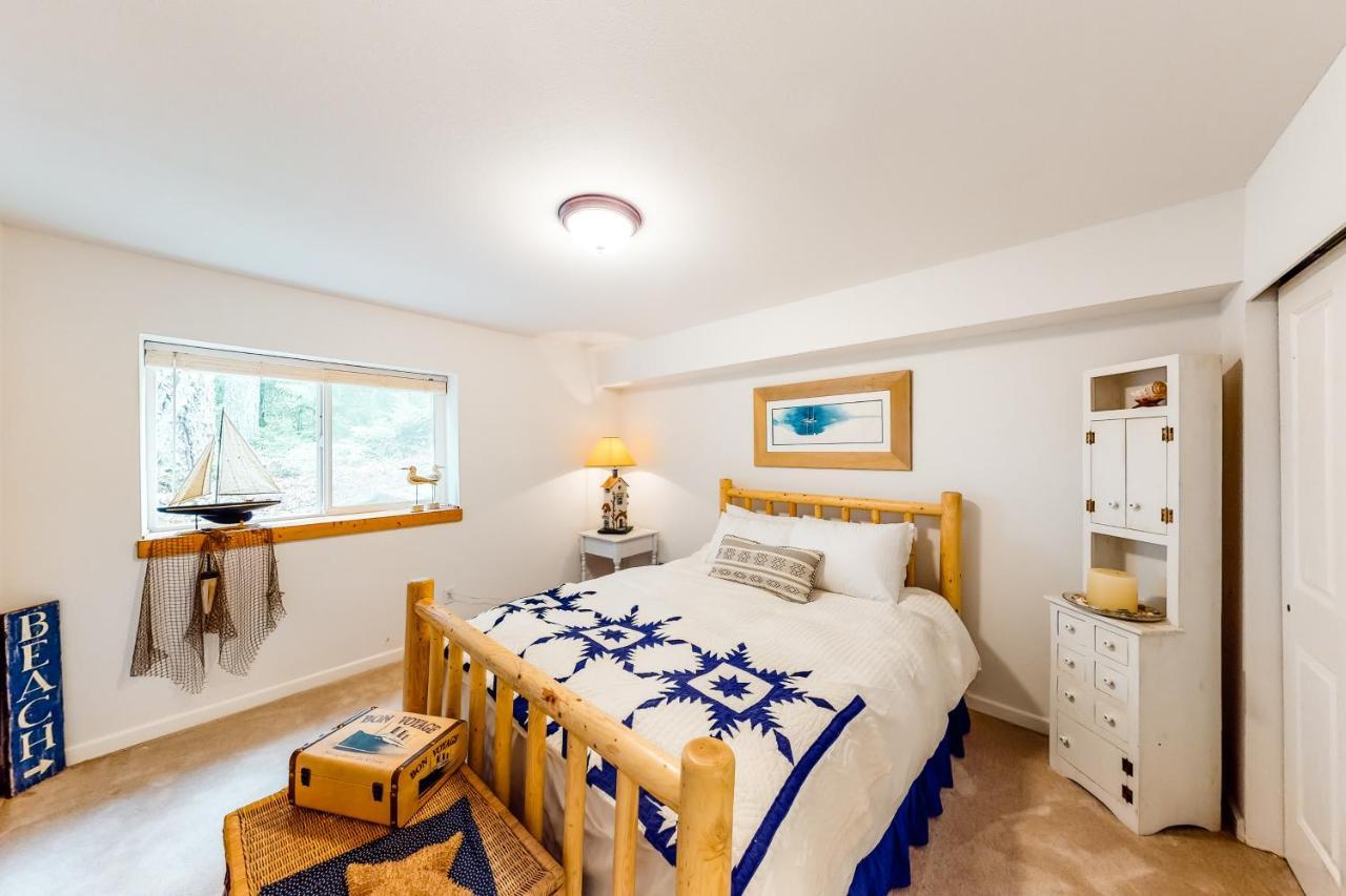 Alpine Home Lilliwaup Экстерьер фото